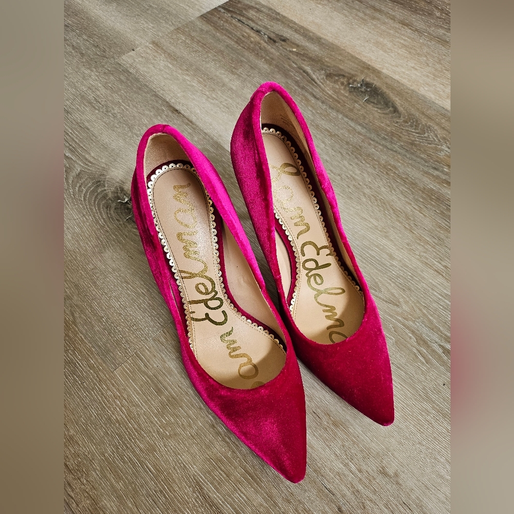 Sam Edelman Women's Pink Velvet Heels
